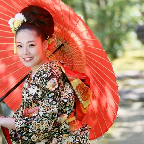 大好評！2月、3月も実施決定 \\成人平日限定特典//
